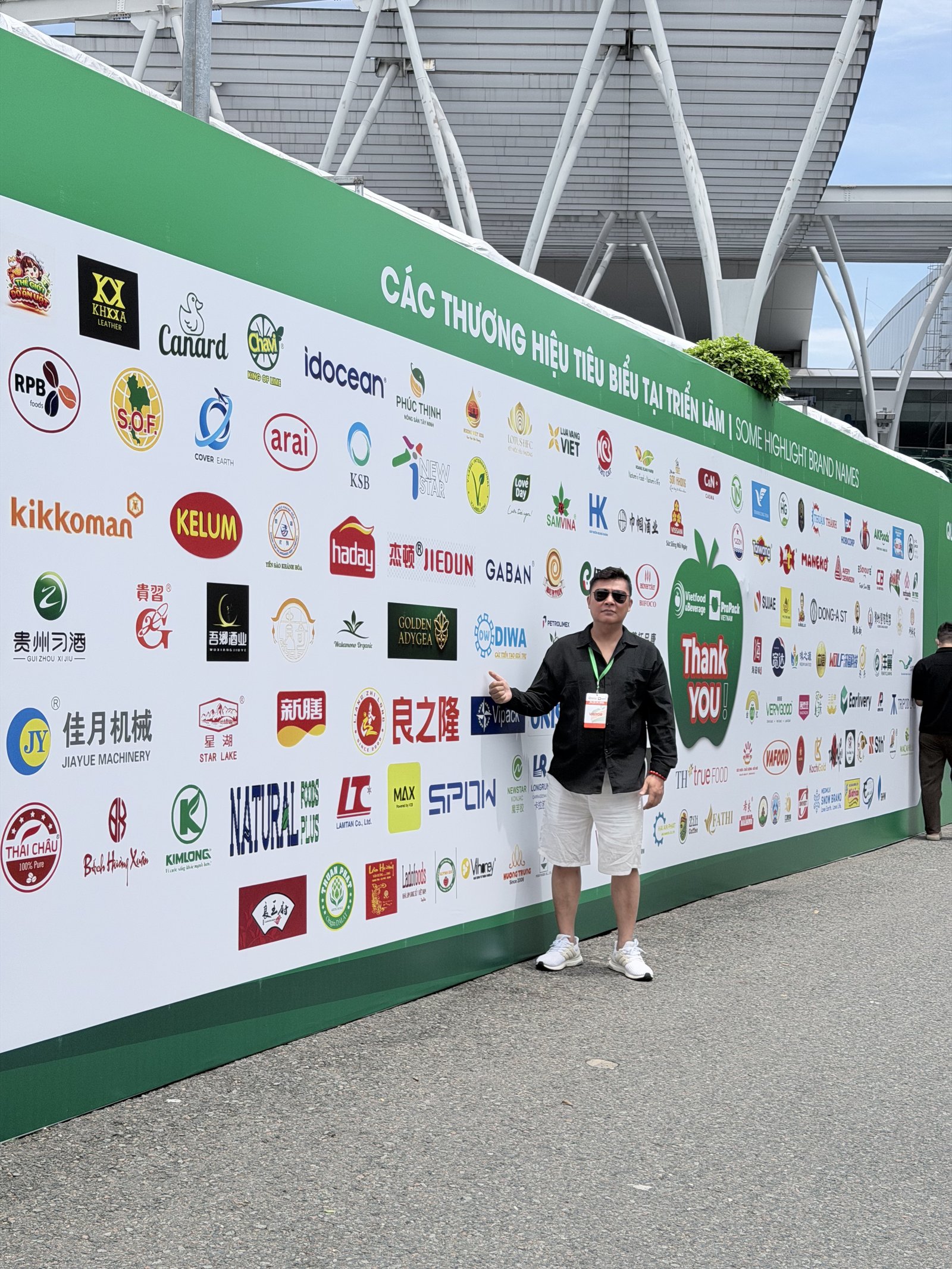 Vietfood & Beverage brand wall