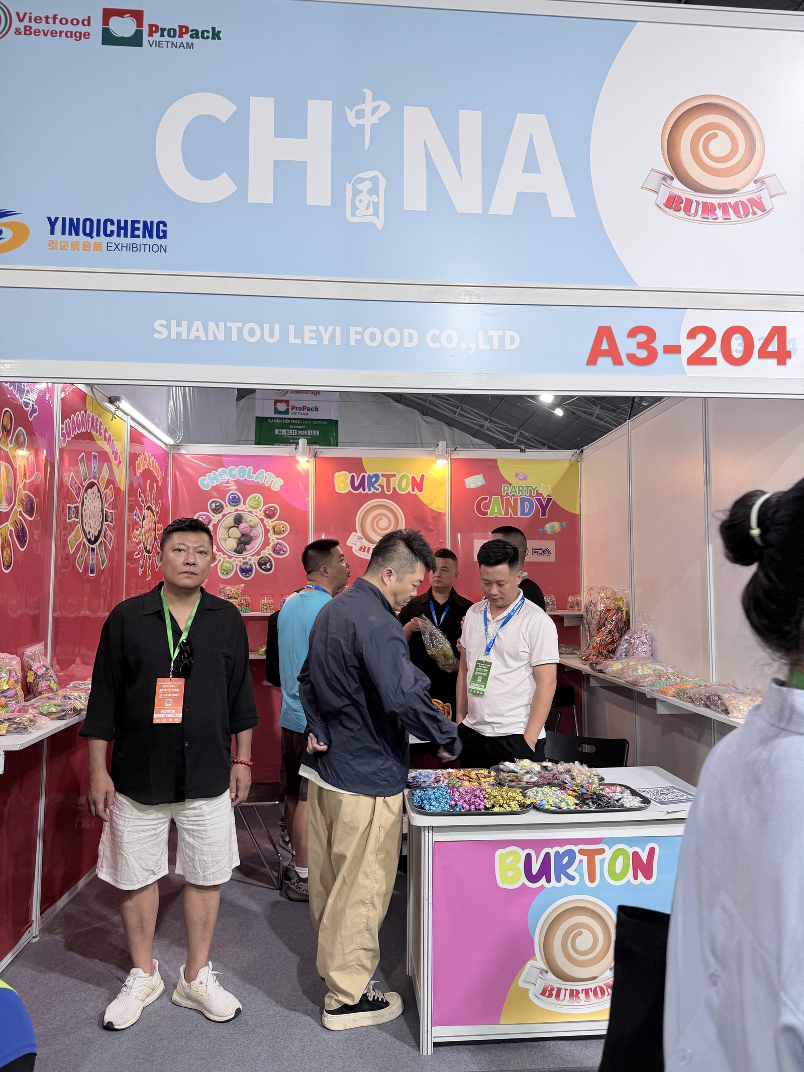 BURTON booth panorama A3-204