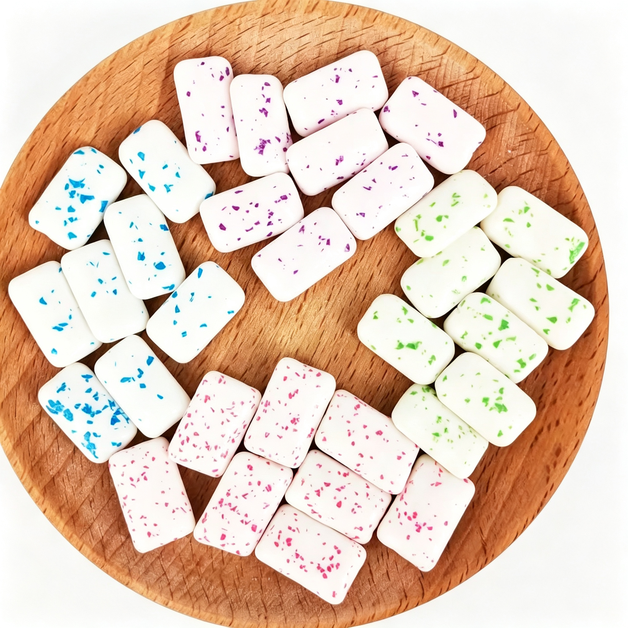 Multi-flavor chewing gum pieces in fruit and mint varieties - custom OEM ODM manufacturing by Subeau